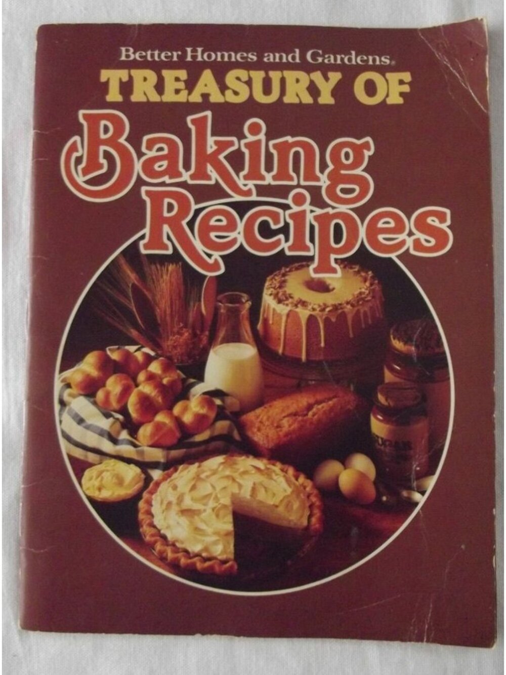 Better Homes and Gardens Cookbook Treasury of Baking Recipes Vintage 1978